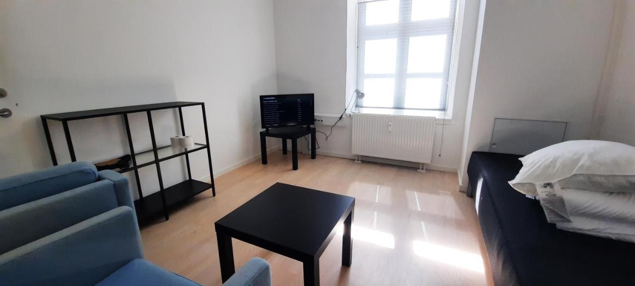 Private Room In A Shared Apartment Odense Extérieur photo