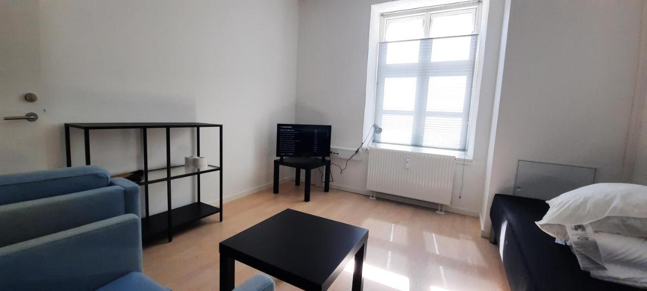 Private Room In A Shared Apartment Odense Extérieur photo